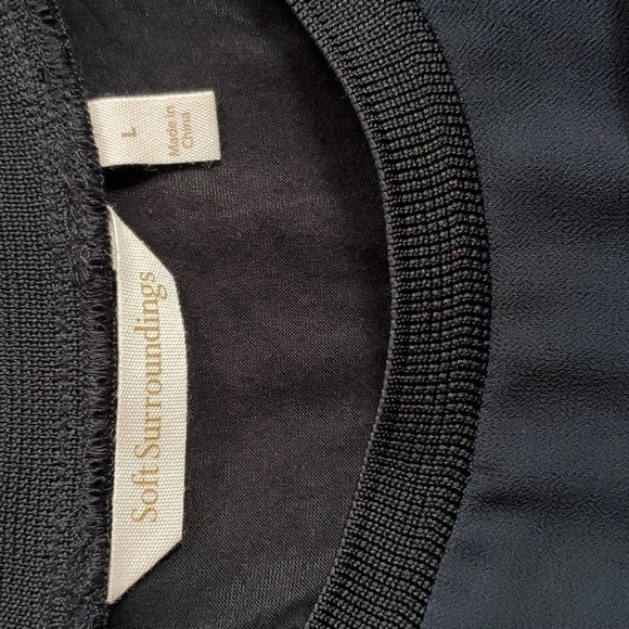 Soft Surroundings- Women's Long Black sheer lined Tunic Side slits Sz.Large - Picture 5 of 6